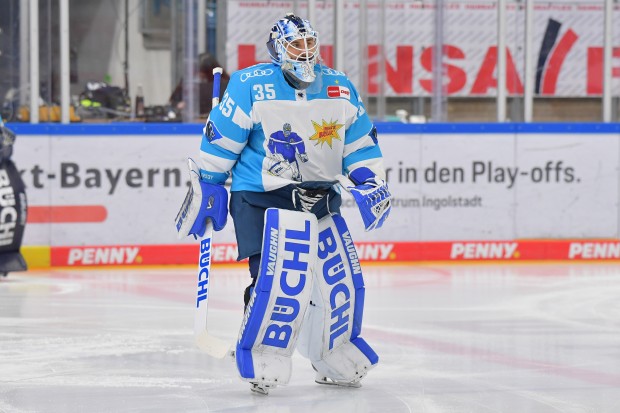 Unter anderem das Warmup-Trikot von Kevin Reich ist im Ebay-Shop ersteigerbar.
Foto: Johannes Traub/JT-Presse.de