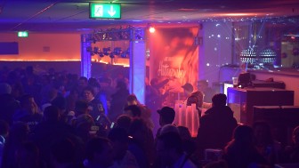 Bei der letzten Christmas Party war die Halle 2 der Standort. Diesmal wird in der SATURN-Arena gefeiert.
Foto: Johannes Traub/JT-Presse.de
Foto: Johannes TRAUB / JT-Presse.de Bei der letzten Christmas Party war die Halle 2 der Standort. Diesmal wird in der SATURN-Arena gefeiert.
Foto: Johannes Traub/JT-Presse.de
Foto: Johannes TRAUB / JT-Presse.de