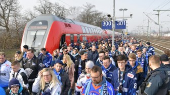 Am 3. Dezember reisen die Panther-Fans mit dem Zug zum Derby nach Nürnberg.
Foto: Johannes TRAUB / JT-Presse.de Am 3. Dezember reisen die Panther-Fans mit dem Zug zum Derby nach Nürnberg.
Foto: Johannes TRAUB / JT-Presse.de