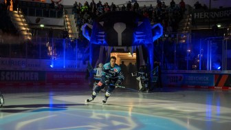 Knisternde Atmosphäre erwartet die Besucher heute zum Derby in der SATURN-Arena.
Foto: Johannes Traub/JT-Presse.de Knisternde Atmosphäre erwartet die Besucher heute zum Derby in der SATURN-Arena.
Foto: Johannes Traub/JT-Presse.de
