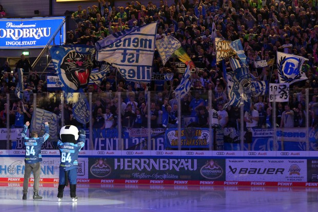 Stimmungsvoll wird es auch heute wieder in der SATURN-Arena.
Foto: Johannes Traub/JT-Presse.de