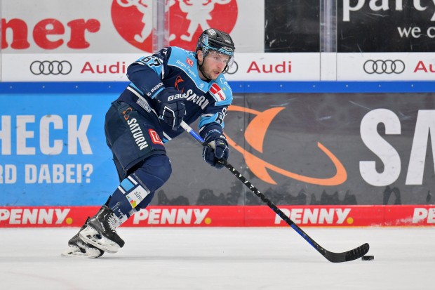 Marko Friedrich stürmt auch in der kommenden Saison als Panther.
Foto: Johannes Traub/JT-Presse.de