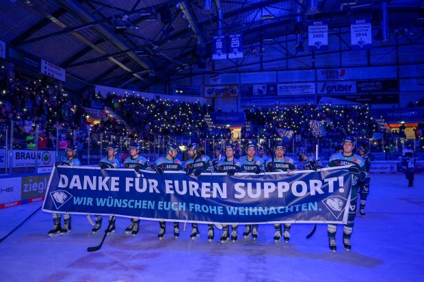 Frohe Weihnachten von den Panthern!
Foto: Johannes Traub/JT-Presse.de