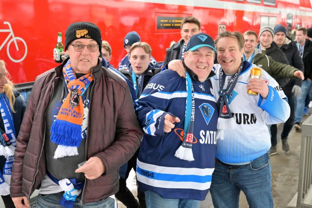 Mit dem DB Regio Bayern Fanzug zum Derby nach München.
Foto: Johannes Traub/JT-Presse.de