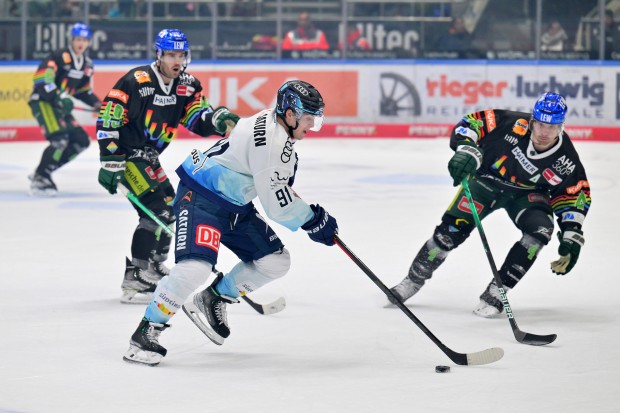 Vor drei Wochen feierte Ty Ronning in Augsburg mit einem Tor und einer Vorlage ein gelungenes DEL-Debüt.
Foto: Johannes Traub/JT-Presse.de