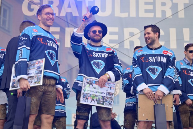 Die Panther-Fans mussten schweren Herzens aber auch von Spielern verabschieden.
Foto: Johannes Traub/JT-Presse.de