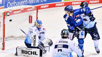Der ERC um Goalie Michael Garteig brachte sich selbst um den verdienten Lohn.
Foto: DEL-Photosharing Der ERC um Goalie Michael Garteig brachte sich selbst um den verdienten Lohn.
Foto: DEL-Photosharing