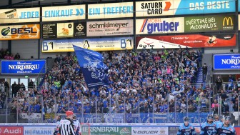 Fünf Tore durften die Panther-Fans am Sonntagnachmittag jubeln.
Foto: Johannes Traub/JT-Presse.de
Fünf Tore durften die Panther-Fans am Sonntagnachmittag jubeln.
Foto: Johannes Traub/JT-Presse.de