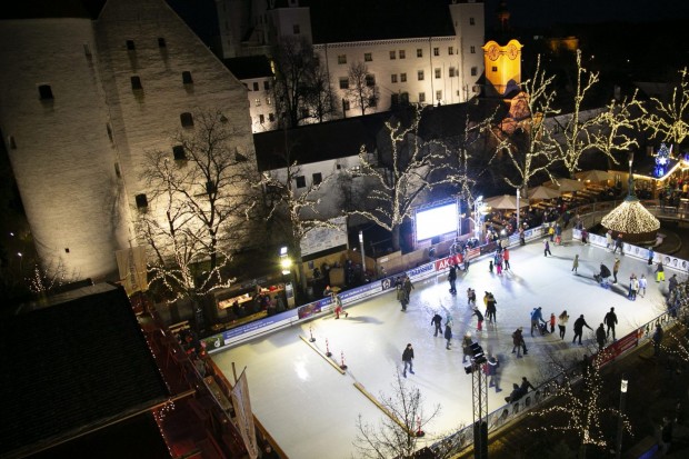 Im Winter-Wunderland am Paradeplatz sind auch die Panther wieder vor Ort.
Foto: IN-City