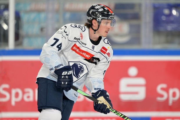 Muss in den kommenden vier Partien zuschauen: Travis St. Denis.
Foto: Johannes Traub/JT-Presse.de