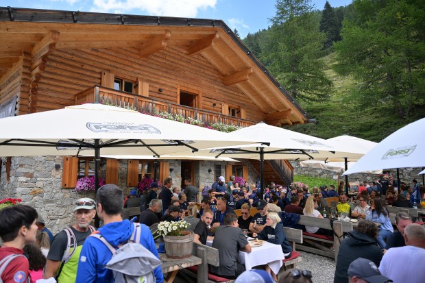 Gut 200 Leute waren auf der Latscher Alm auf Einladung von Audi zu Gast.
Foto: Johannes Traub/JT-Presse.de