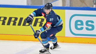 ERC-Verteidiger Niklas Hübner ist einer von zwei Panthern, die bei der U20-WM auflaufen.
Foto: Johannes Traub/JT-Presse.de ERC-Verteidiger Niklas Hübner ist einer von zwei Panthern, die bei der U20-WM auflaufen.
Foto: Johannes Traub/JT-Presse.de