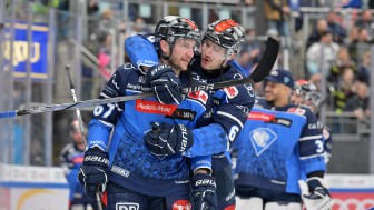 Mit den Kollegen zu den Panthern. After Work Hockey am 27. Februar.
Foto: Johannes Traub/JT-Presse.de