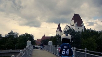 Xaver hat sich auf eine Tour durch Ingolstadt begeben. Xaver hat sich auf eine Tour durch Ingolstadt begeben.