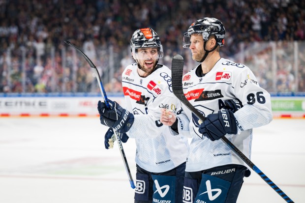 Alles reinhauen im Derby: Fabio Wagner und Daniel Pietta. 
Foto: Florian Pohl/City-Press 