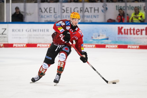 Philipp Preto erreichte mit Bremerhaven das Playoff-Finale.
Foto: Mathias Renner/City-Press GmbH Bildagentur