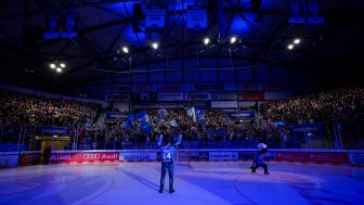 Heimspiel, Topspiel, Gänsehautstimmung. Heute in der SATURN-Arena gegen Berlin.
Foto: Johannes Traub/JT-Presse.de