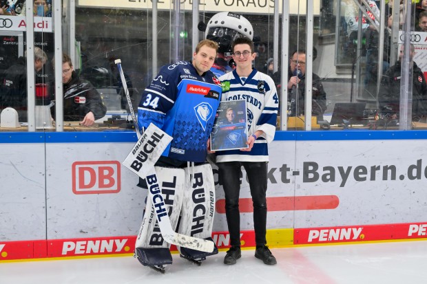 Wer wird Nachfolger von Michael Garteig? Der Goalie wurde im Dezember Panther des Monats.
Foto: Johannes Traub/JT-Presse.de