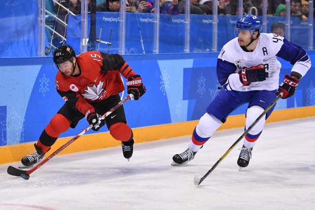 Brandon Kozun (re.) im Trikot der kanadischen Nationalmannschaft bei den Olympischen Spielen 2018.
Foto: Imago Images