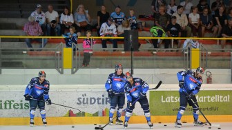 In wenigen Minuten starten die Panther in den Vinschgau Cup. Live zu sehen im kostenlosen Livestream bei YouTube.
Foto: Johannes Traub/JT-Presse.de