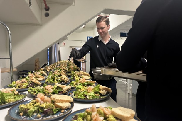 Diesmal werden die Panther-Profis nicht im Service unterstützen, sondern mit den Fans an den Tischen den Abend genießen.