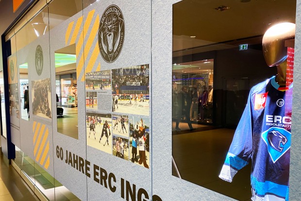 Im Obergeschoss kurz vor der Westpark Plaza ist die Pop-up-Ausstellung zu besichtigen.
