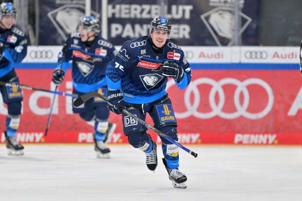 Die Panther um Alex Breton wollen auch gegen die Eisbären einen Sieg einfahren.
Foto: Johannes Traub/JT-Presse.de