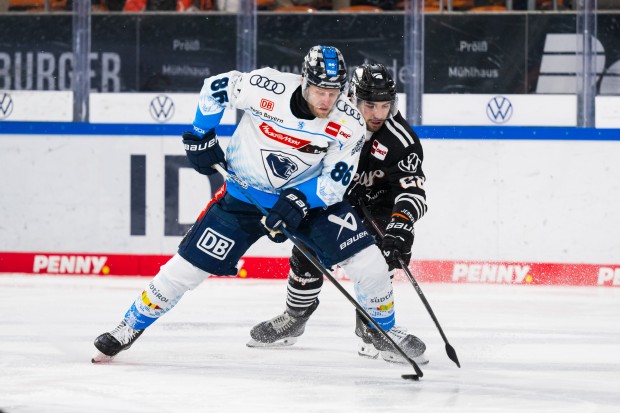 Der ERC will sich in Wolfsburg behaupten.
Foto: DEL-Photosharing