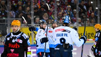 Der ERC geht mit einem Erfolgserlebnis in die Länderspielpause.
Foto: DEL-Photosharing Der ERC geht mit einem Erfolgserlebnis in die Länderspielpause.
Foto: DEL-Photosharing