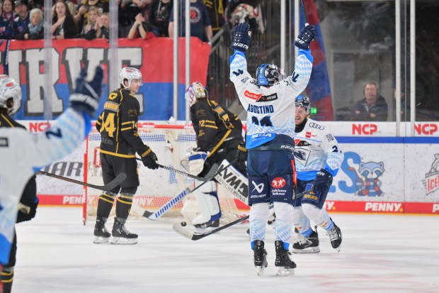 Kenny Agostino traf beim 3:1-Sieg in Nürnberg doppelt.
Foto: Johannes Traub/JT-Presse.de