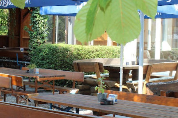 Wir freuen uns auf Euch im Biergarten des Pub a la pap.
Foto: Pub a la pap