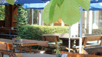 Wir freuen uns auf Euch im Biergarten des Pub a la pap.
Foto: Pub a la pap Wir freuen uns auf Euch im Biergarten des Pub a la pap.
Foto: Pub a la pap