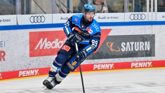 Austen Keating erzielte in Schwenningen sein erstes Saisontor.
Foto: Johannes Traub/JT-Presse.de