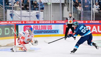 Zweites Duell zwischen dem ERC und Salzburg am Mittwoch.
Foto: Johannes Traub/JT-Presse.de Zweites Duell zwischen dem ERC und Salzburg am Mittwoch.
Foto: Johannes Traub/JT-Presse.de