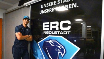 Nathan Burns spricht über seinen Wechsel zum ERC.
Nathan Burns spricht über seinen Wechsel zum ERC.