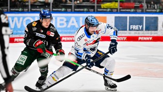 Die Panther um Riley Barber wollen sich im Derby durchsetzen.
Foto: DEL-Photosharing Die Panther um Riley Barber wollen sich im Derby durchsetzen.
Foto: DEL-Photosharing