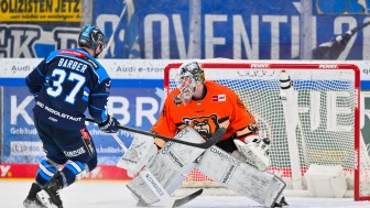 Neben Riley Barber trafen auch die beiden weiteren ERC-Schützen im Penaltyschießen.
Foto: Johannes Traub/JT-Presse.de