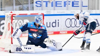 Die Panther mussten sich Mannheim geschlagen geben.
Foto: Johanns Traub/JT-Presse.de Die Panther mussten sich Mannheim geschlagen geben.
Foto: Johanns Traub/JT-Presse.de