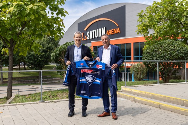 Alexander Rauchut, CEO von MediaMarktSaturn (li.), und ERC-Geschäftsführer Claus Liedy freuen sich auf die Fortsetzung der langjährigen Zusammenarbeit.
Foto: MediaMarktSaturn