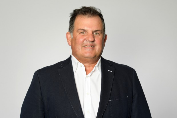 Jürgen Arnold wurde für vier weitere Jahre als Aufsichtsratsvorsitzender der DEL bestätigt...  // Foto: City-Press GbR)