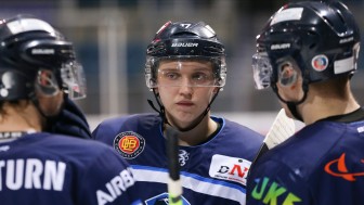Keine Punkte gab es für die U20 der Panther beim ESV Kaufbeuren.
Foto: Ralf Lüger Keine Punkte gab es für die U20 der Panther beim ESV Kaufbeuren.
Foto: Ralf Lüger