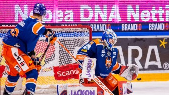 Michael Garteig wird künftig mit der Nummer 34 Pucks stoppen.
Foto: Saana Hakala/Tappara Michael Garteig wird künftig mit der Nummer 34 Pucks stoppen.
Foto: Saana Hakala/Tappara