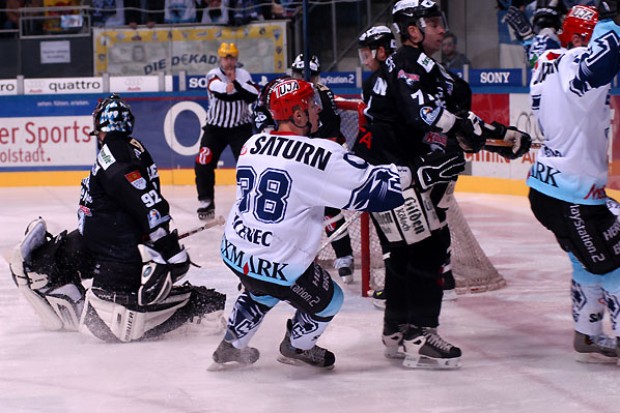 Rekord! Nach 18 Sek das 1:0 (Fotos: Hockey-Press)