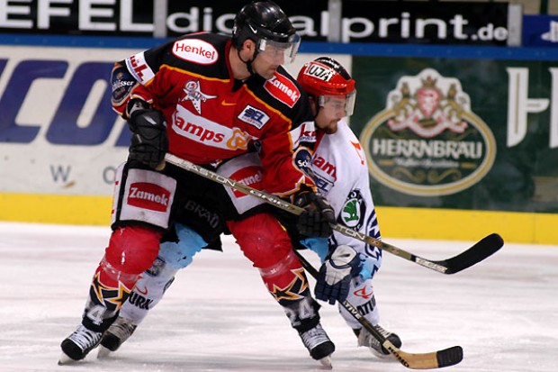 Clayton gegen Doug