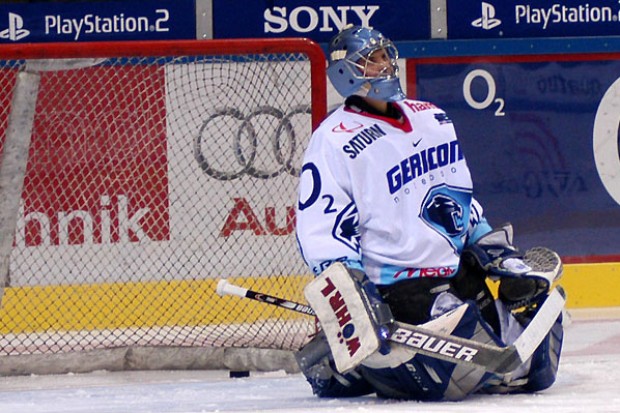 Nach dem 3:0 kam Leo Conti ins Tor, mußte jedoch wie hier beim 2:5 ebenfalls zweimal hinter sich greifen