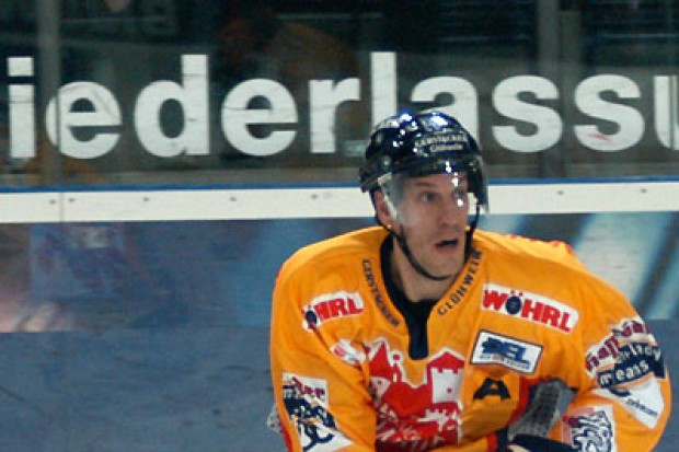 Matchwinner Steve Larouche