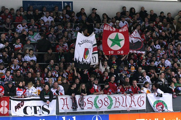 Viele AEV Fans unterstützten ihr Team
