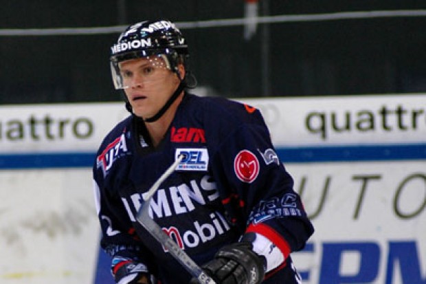 Konnte nach groben Foul von Wittmann zum Glück unverletzt weiterspielen<br>Foto: Hockey-Press