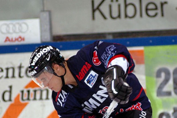 Sieger im Penaltyschießen, Jakub Ficenec<br>Foto:Hockey-Press