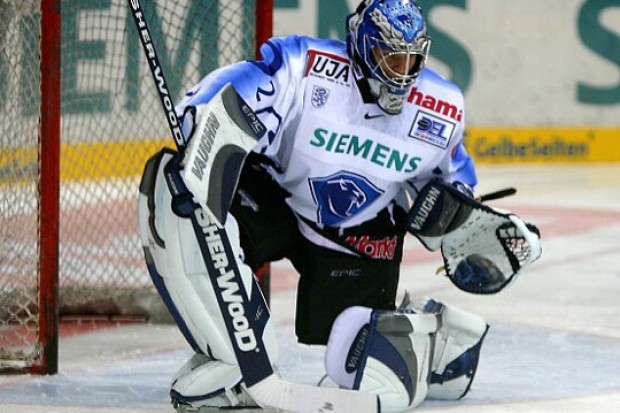 Sebastian Vogl stand im Pokalspiel gegen die Steelers zwischen den Pfosten